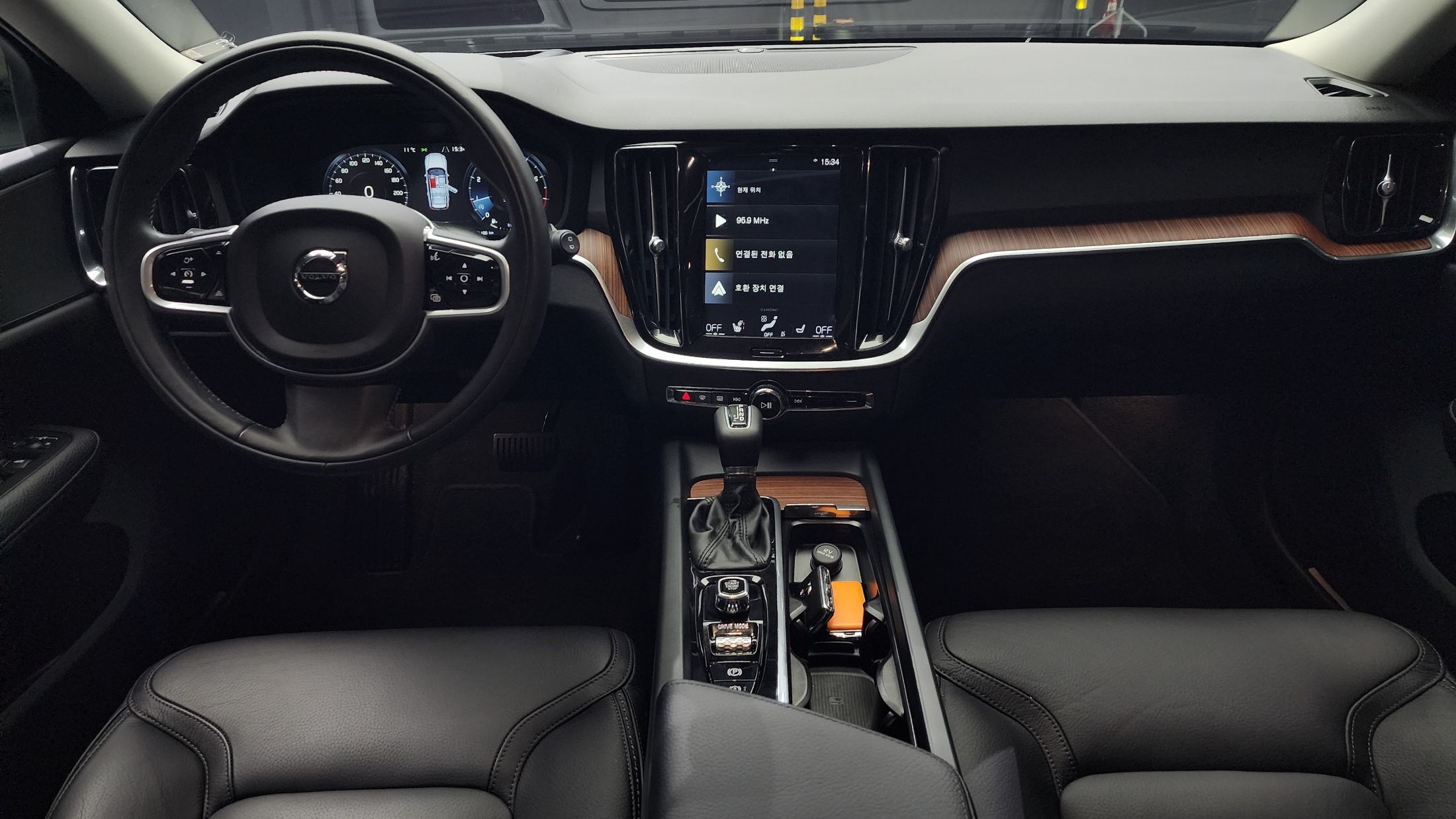 VOLVO V60 CROSS COUNTRY 2019