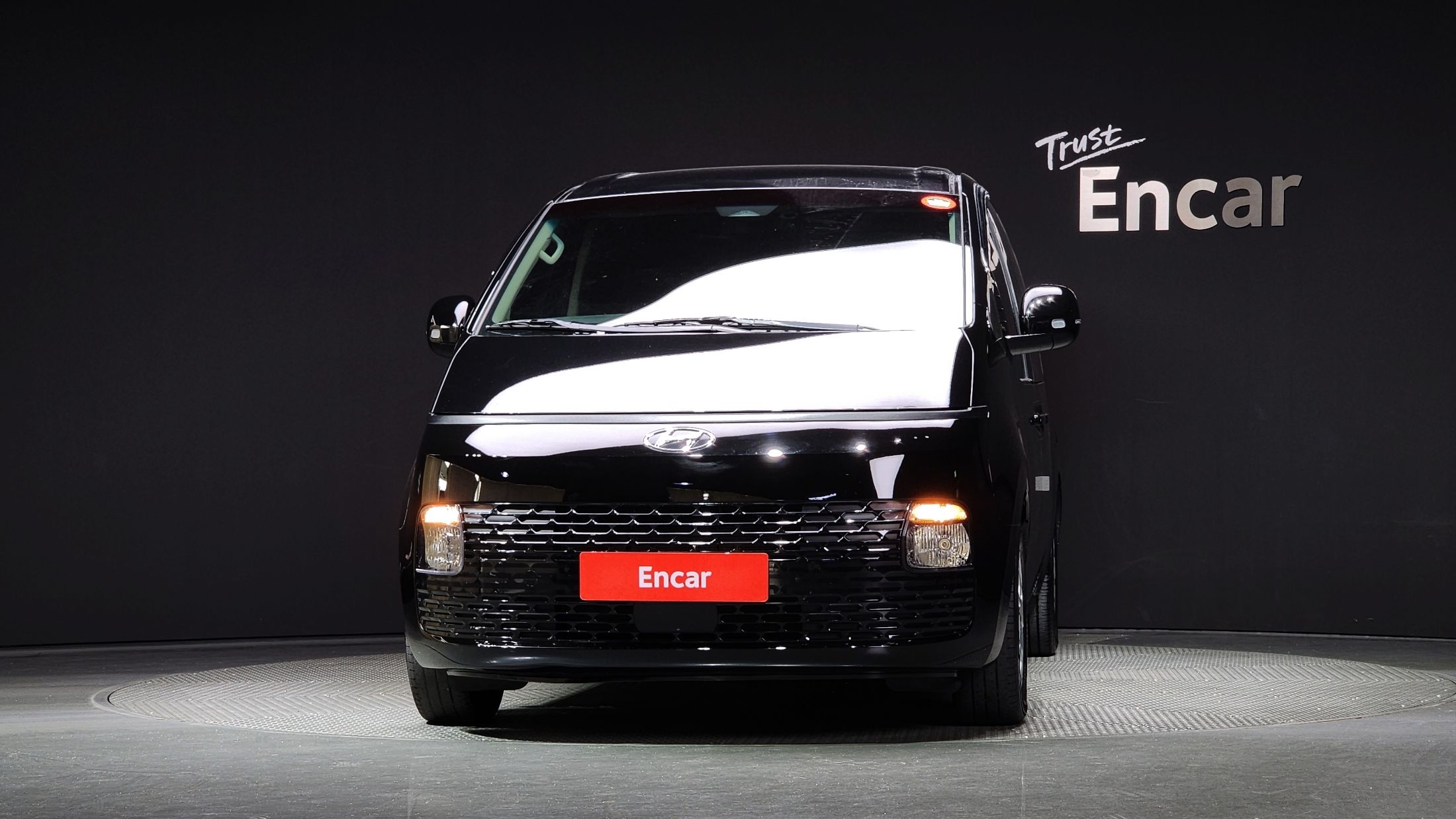 HYUNDAI STARIA 2022