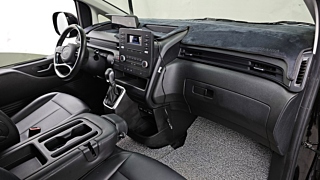 HYUNDAI STARIA 2022