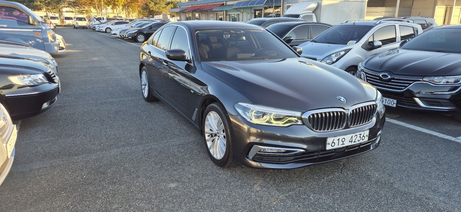 BMW 5-SERIES G30 2018