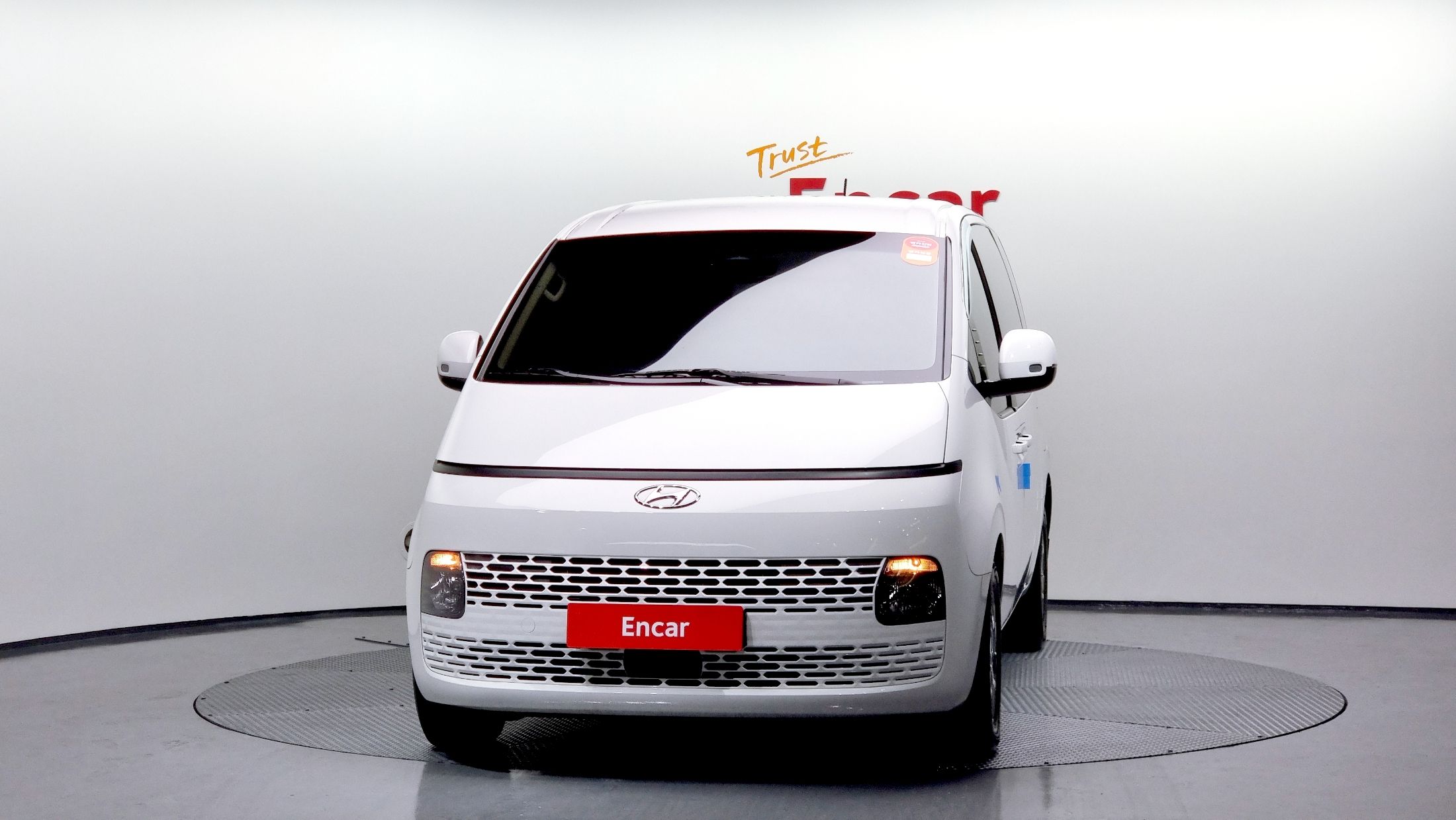 HYUNDAI STARIA 2023