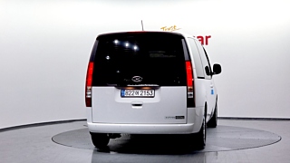 HYUNDAI STARIA 2023