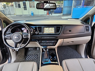 KIA CARNIVAL 2016