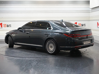 GENESIS G90 2020