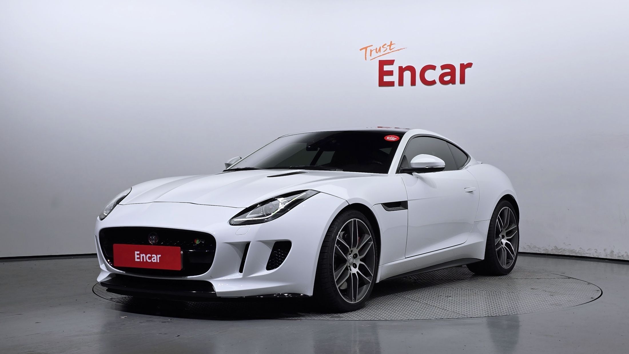 JAGUAR F-TYPE