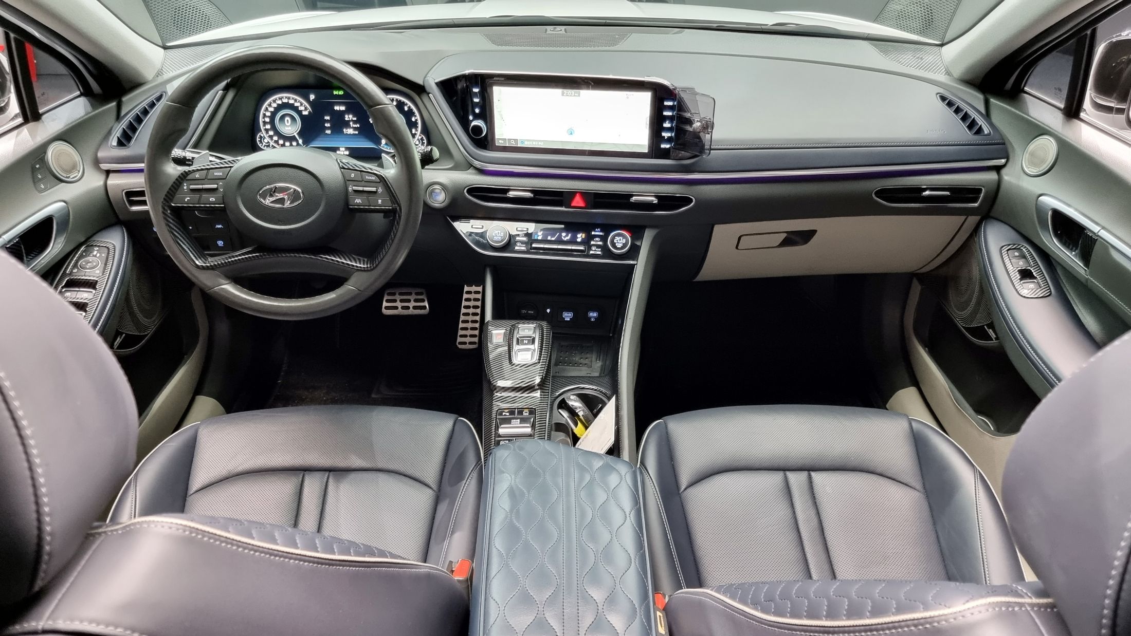 HYUNDAI SONATA DN8