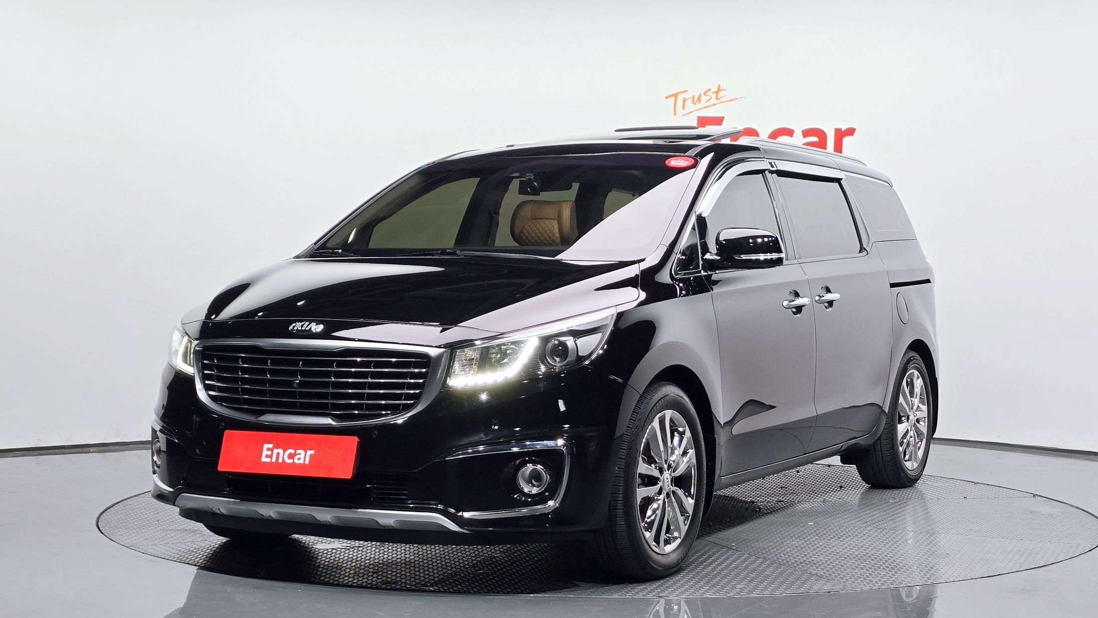 KIA CARNIVAL 2018