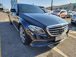 MERCEDES BENZ E-CLASS W213 2020