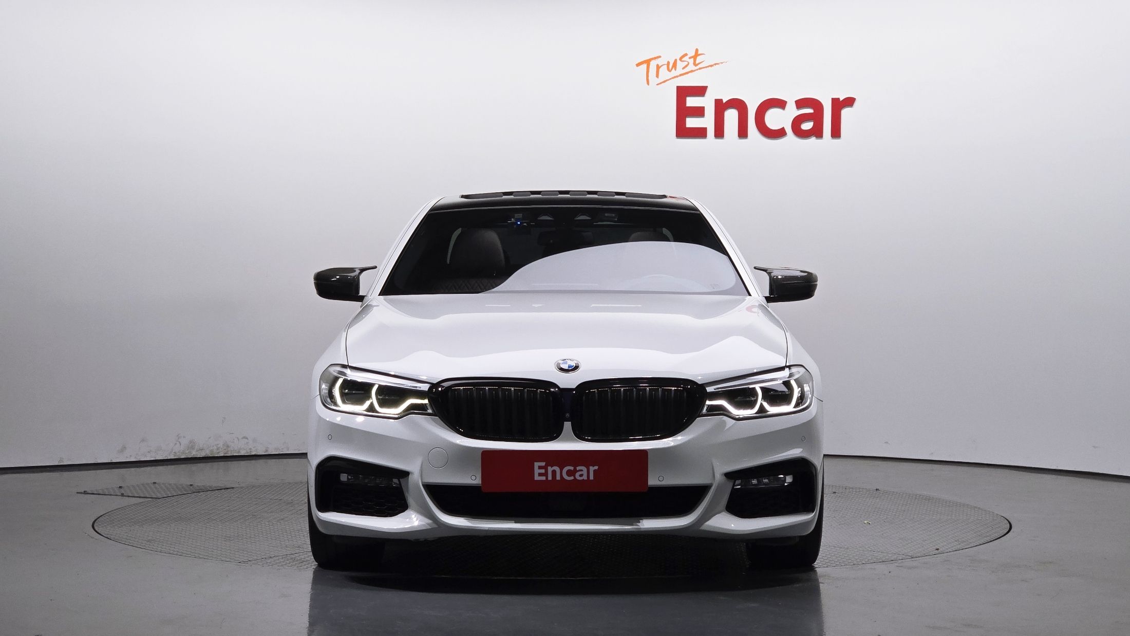 BMW 5-SERIES G30 2018