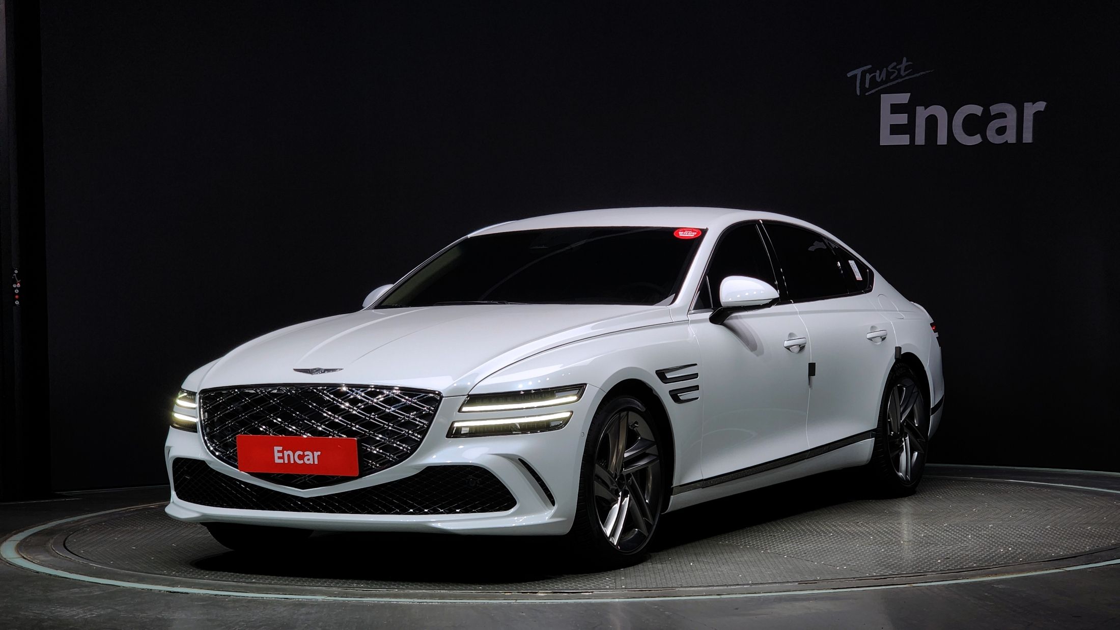 GENESIS G80 RG3