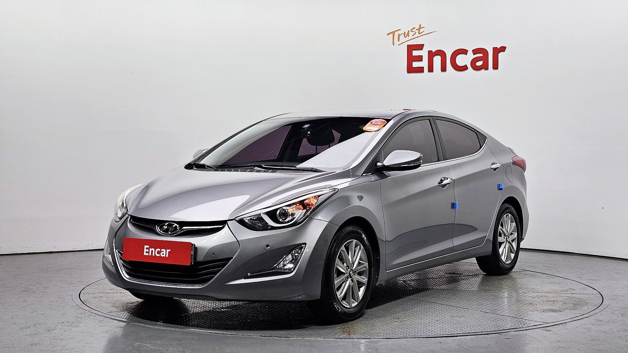HYUNDAI AVANTE 2015