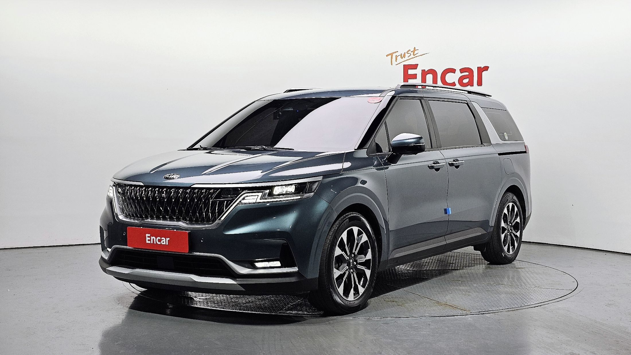 KIA CARNIVAL 2020