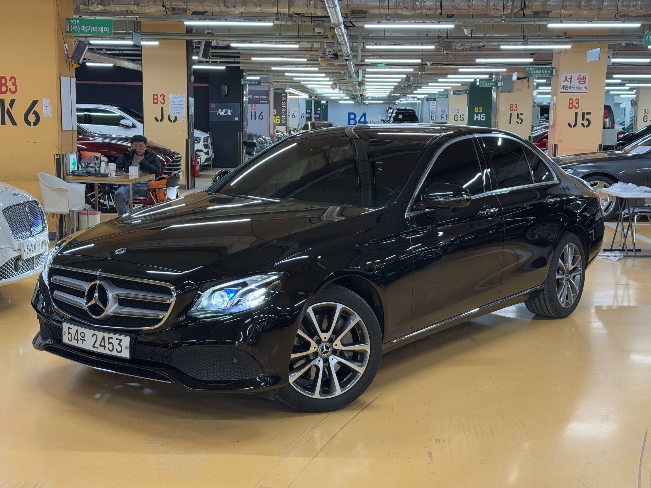 MERCEDES BENZ E-CLASS W213 2018