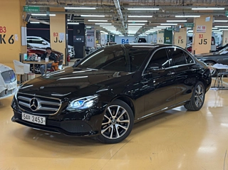 MERCEDES BENZ E-CLASS W213 2018