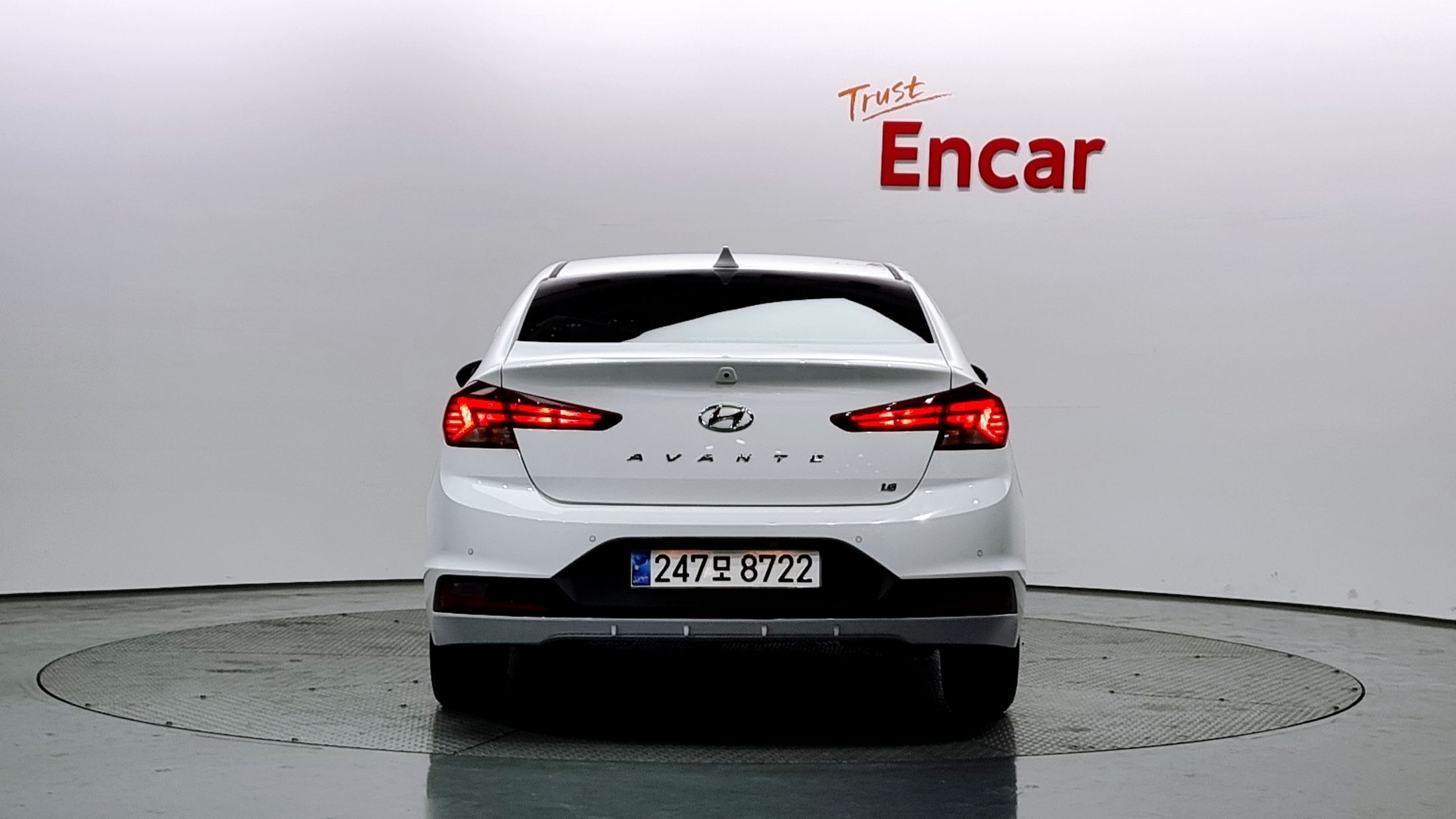 HYUNDAI AVANTE AD 2019