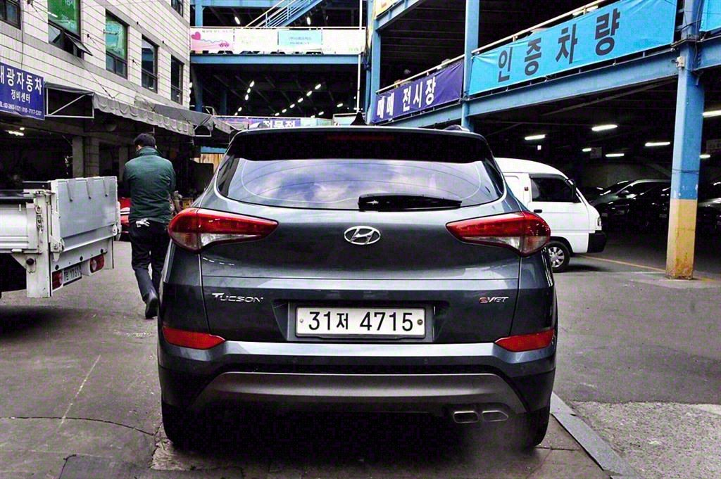 HYUNDAI TUCSON 2015