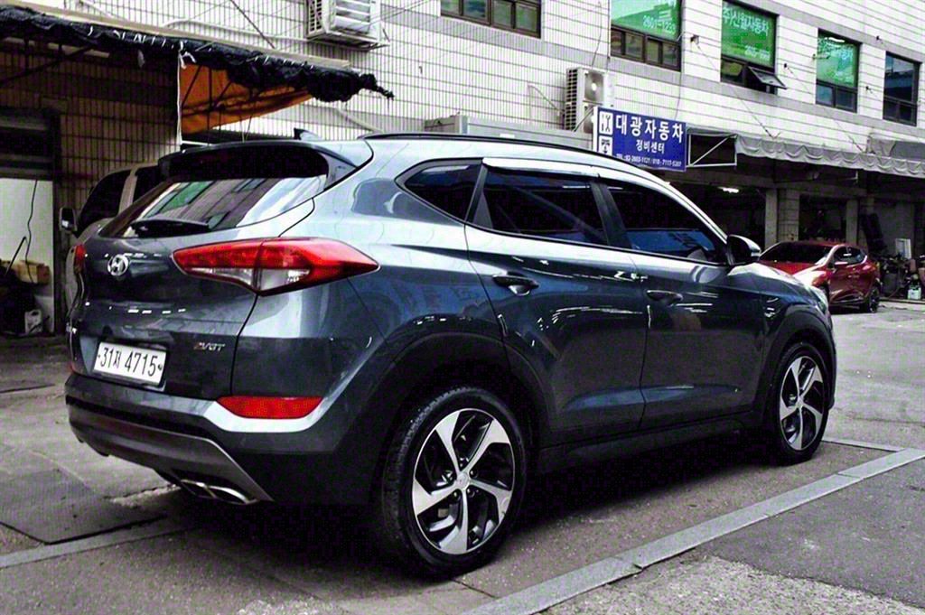 HYUNDAI TUCSON 2015