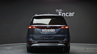 KIA CARNIVAL 2021