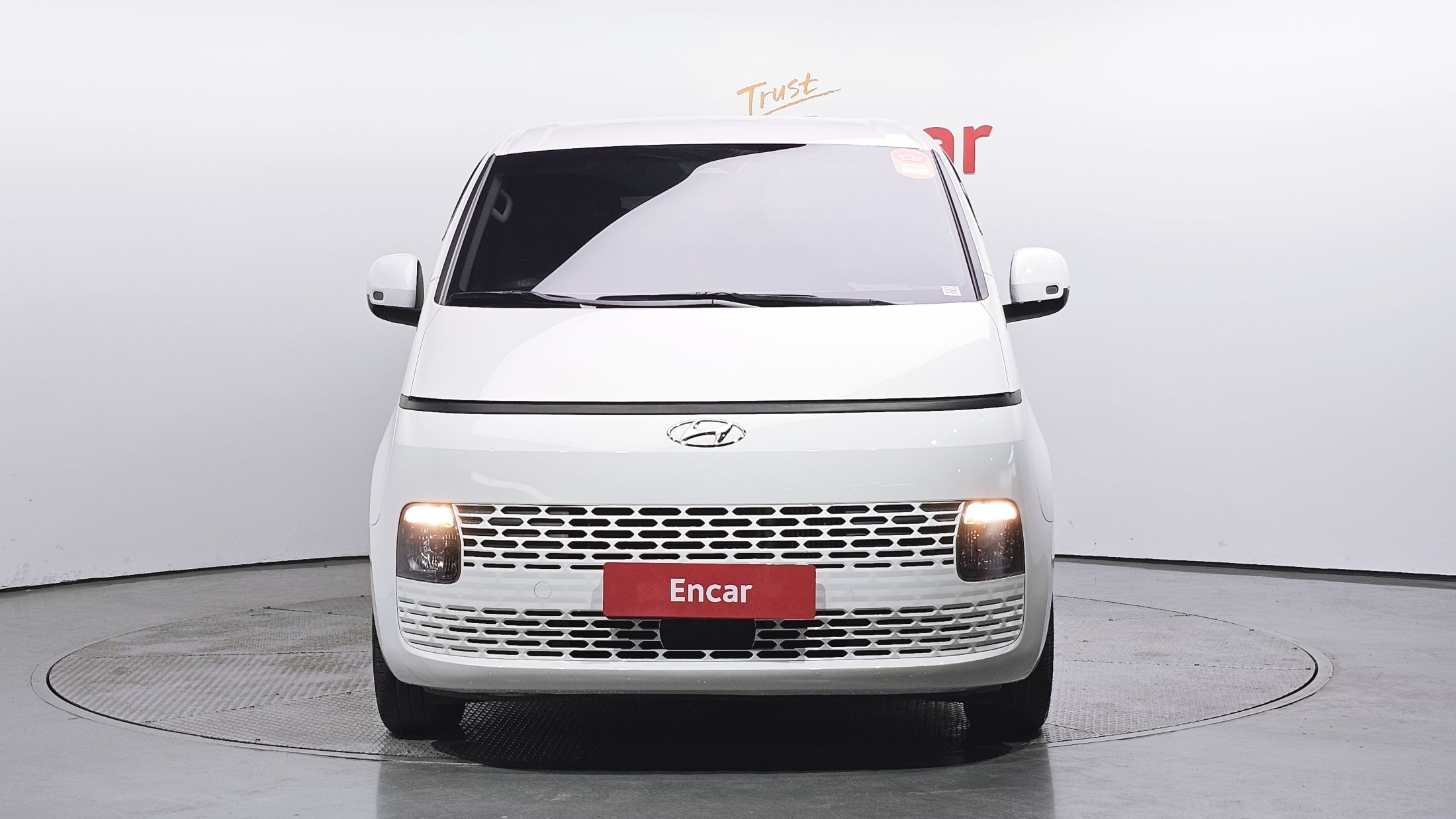 HYUNDAI STARIA 2022