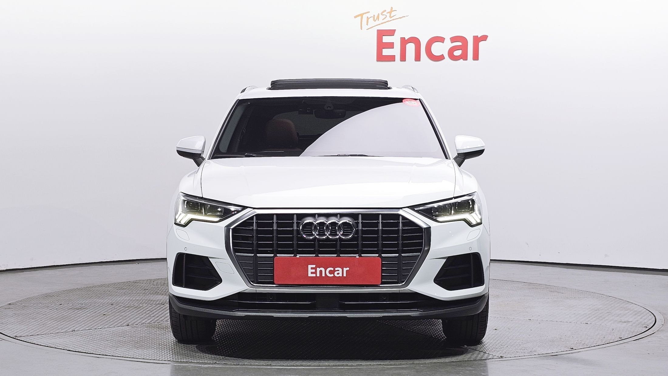 AUDI Q3 F3 2020