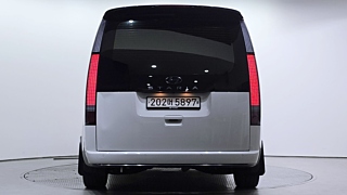 HYUNDAI STARIA 2024
