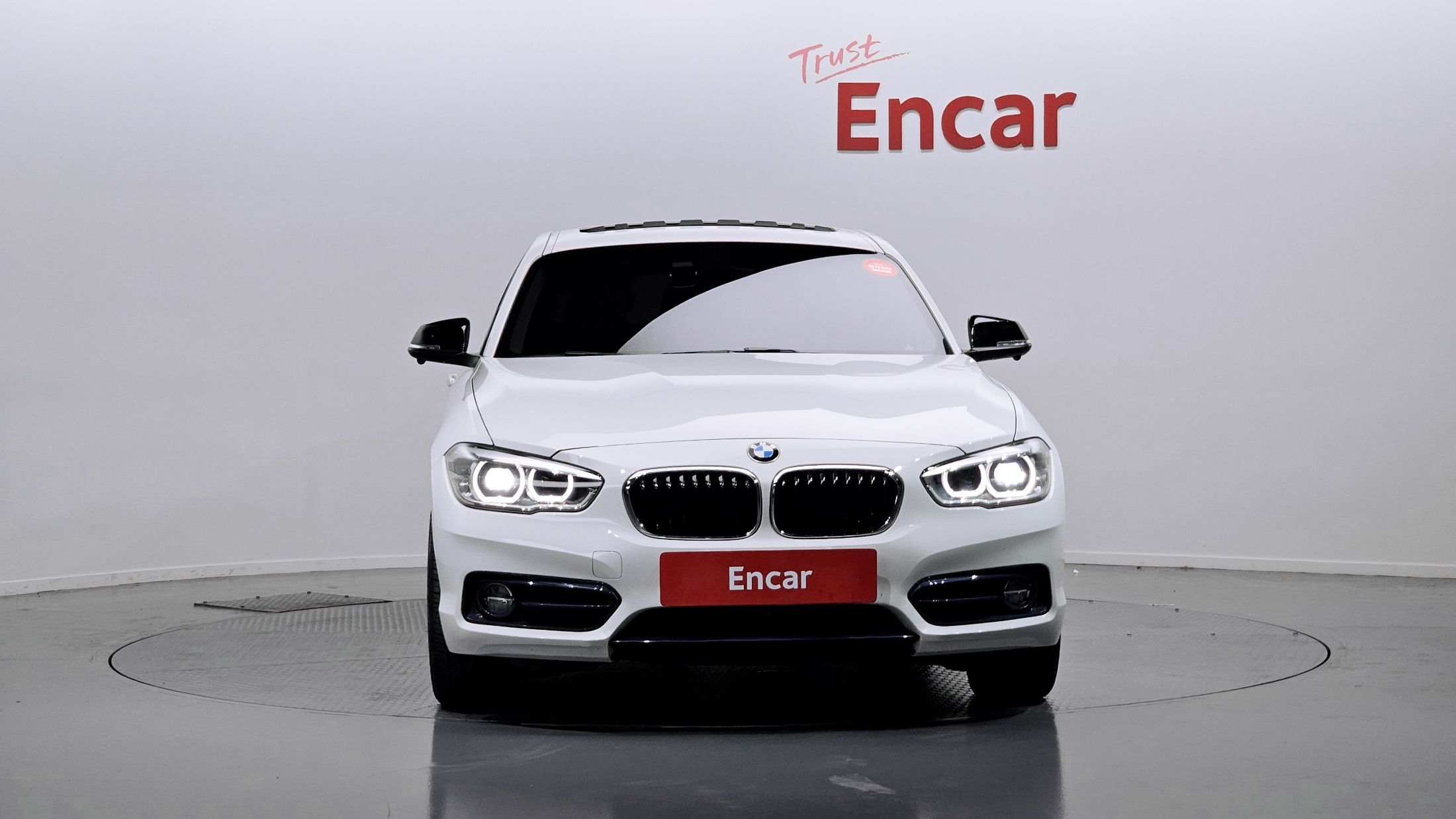 BMW 1-SERIES F20 2019