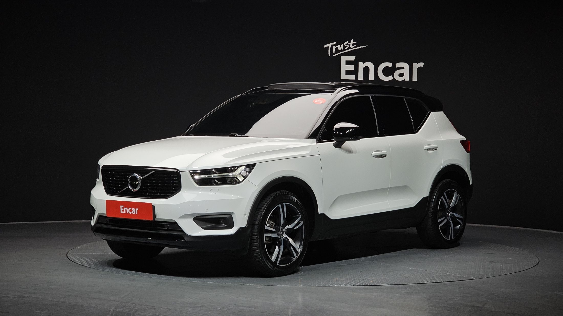 VOLVO XC40 2018