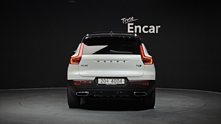 VOLVO XC40 2018