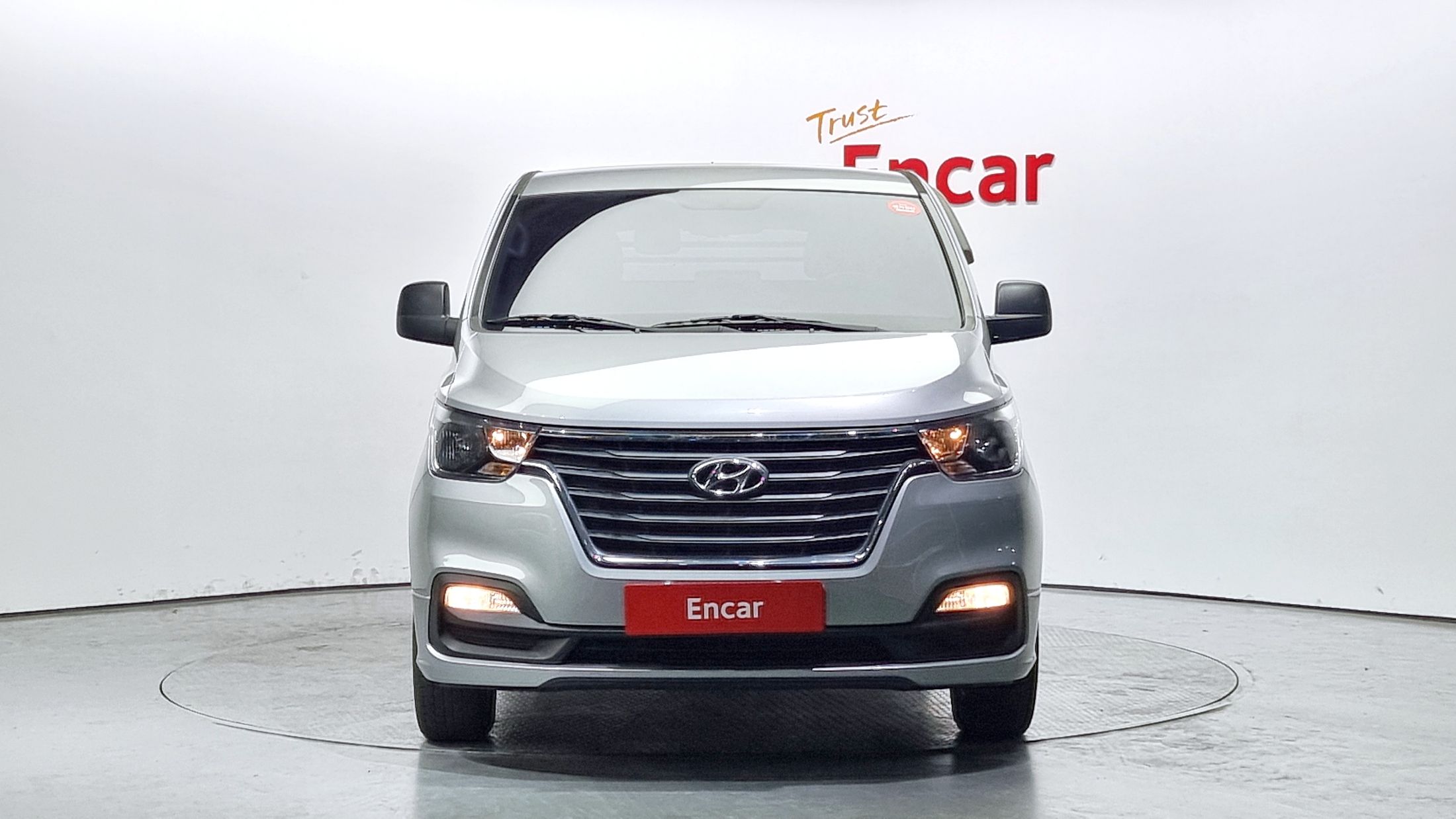 HYUNDAI STAREX GRAND 2019