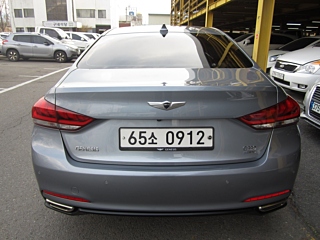 HYUNDAI GENESIS DH 2016