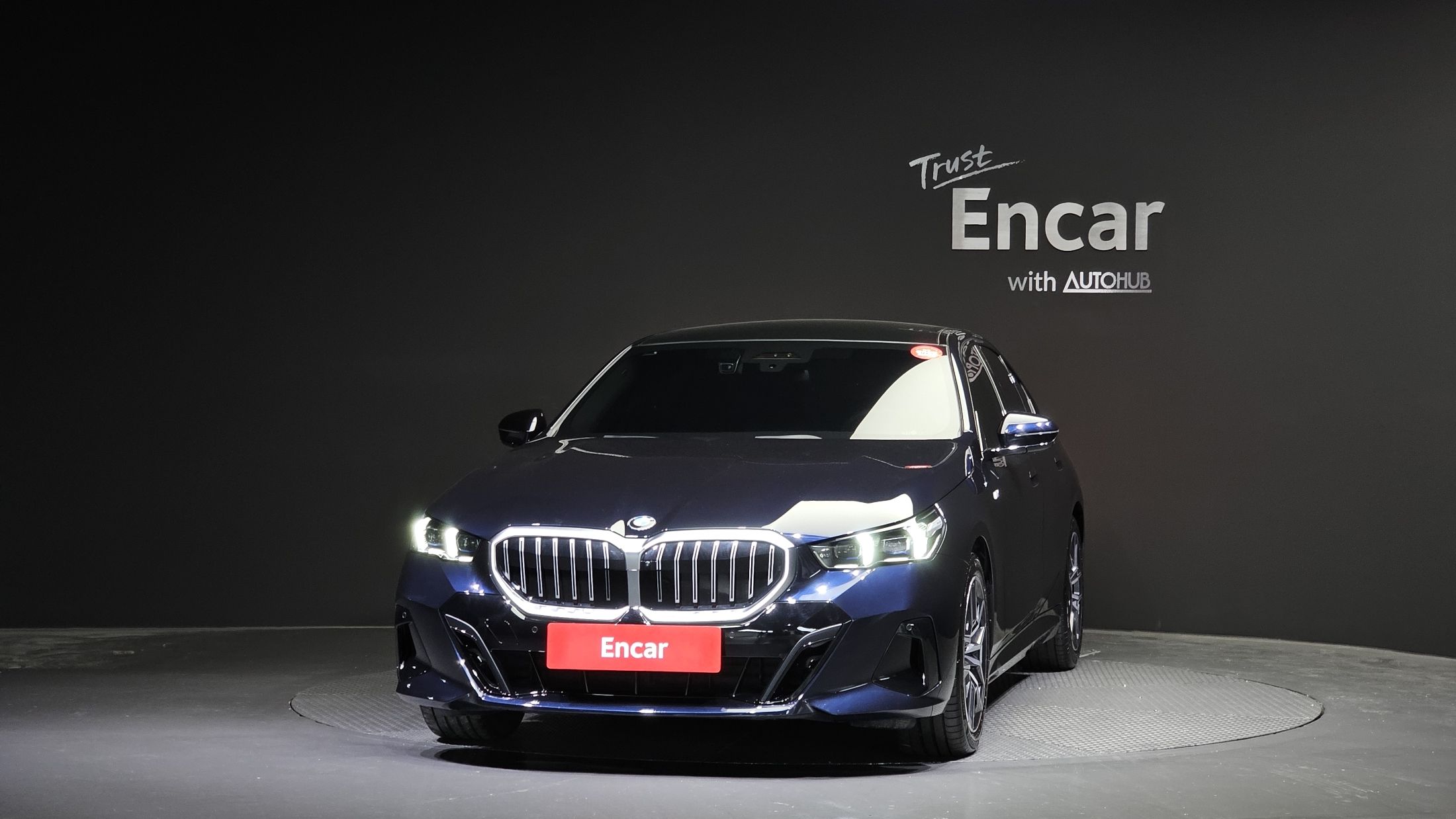 BMW 5-SERIES G60 2024