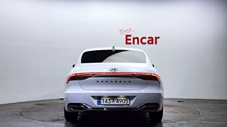 HYUNDAI GRANDEUR IG HYBRID 2021