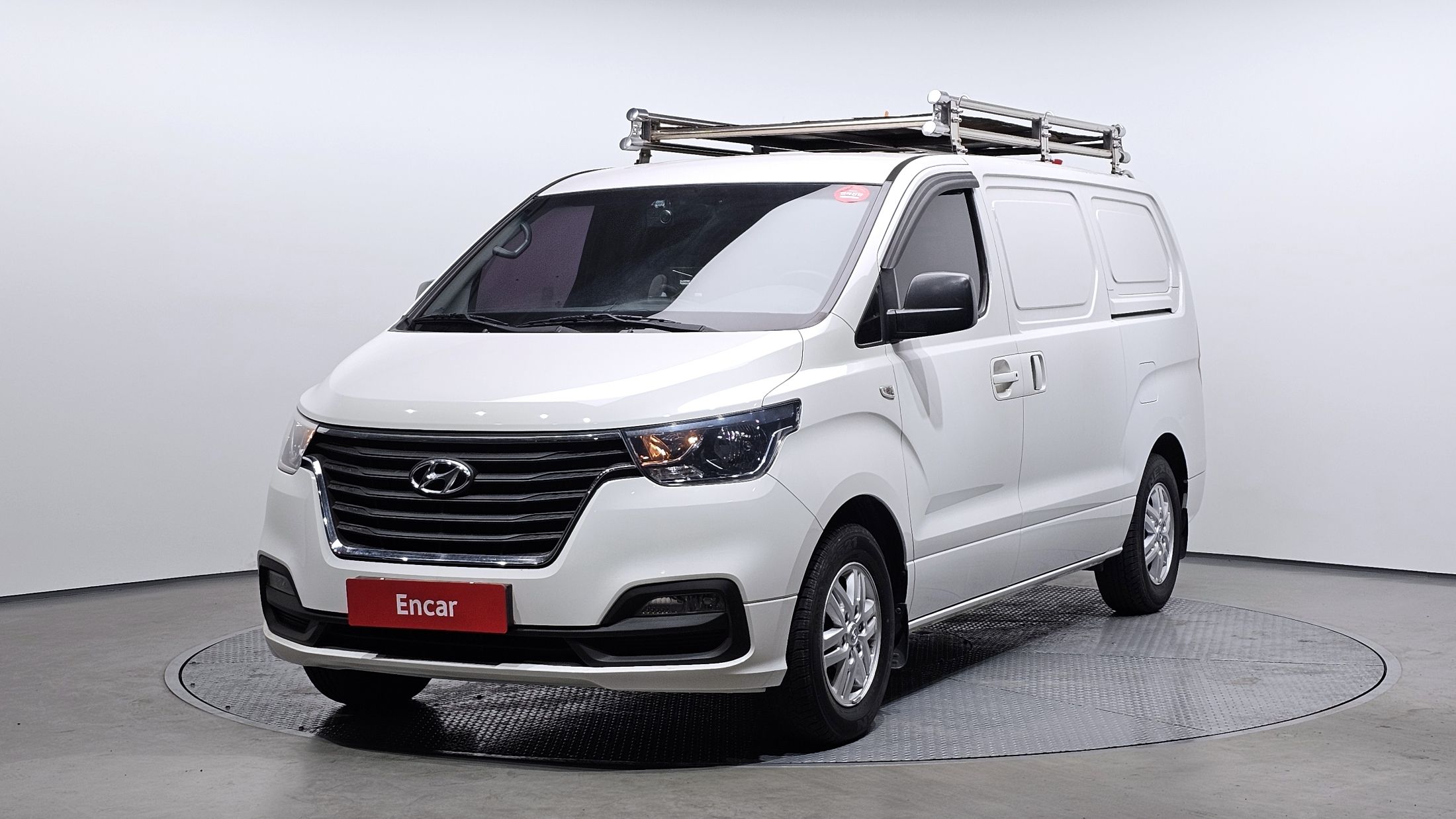 HYUNDAI STAREX GRAND 2019