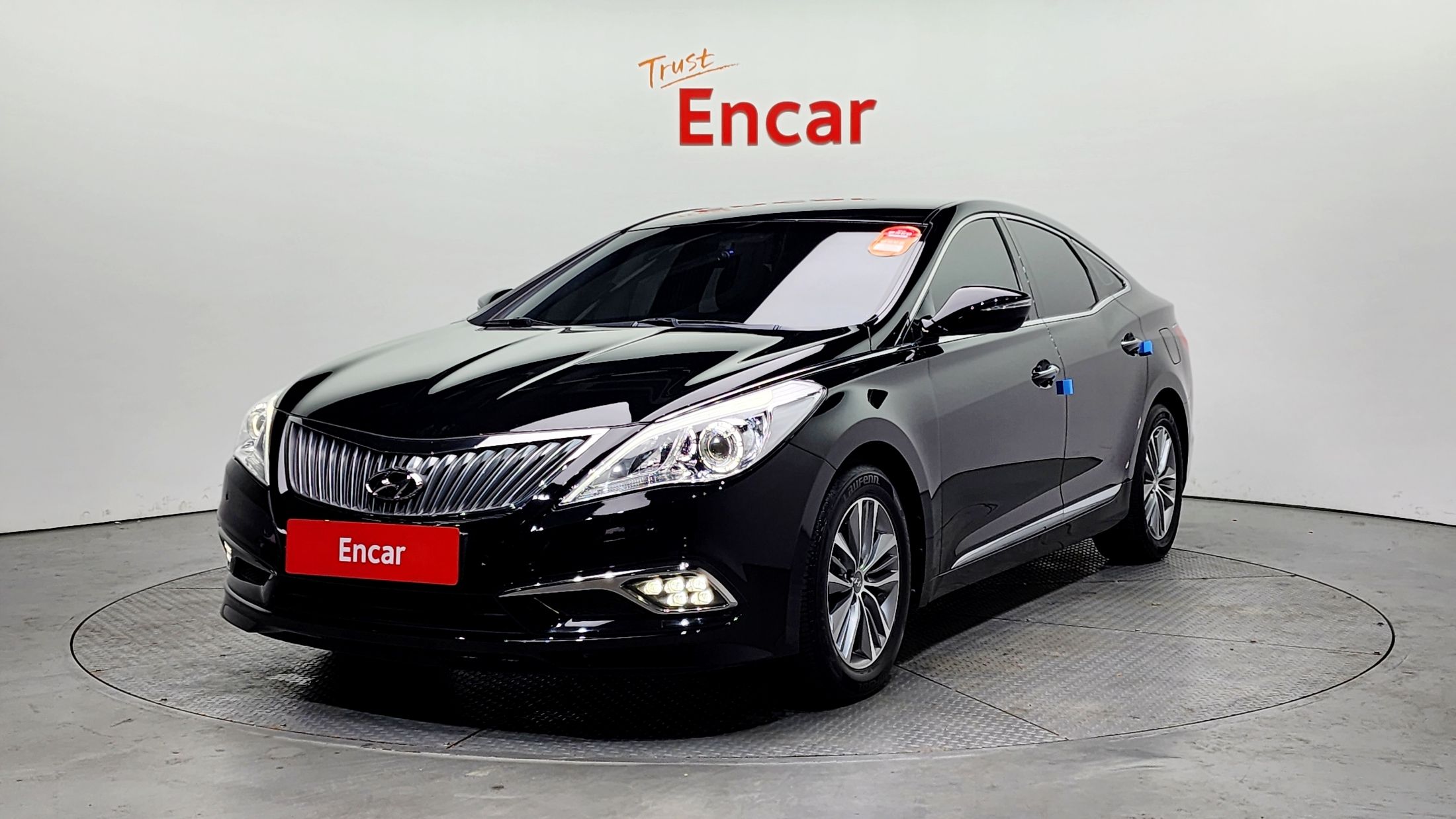 HYUNDAI GRANDEUR HG 2016