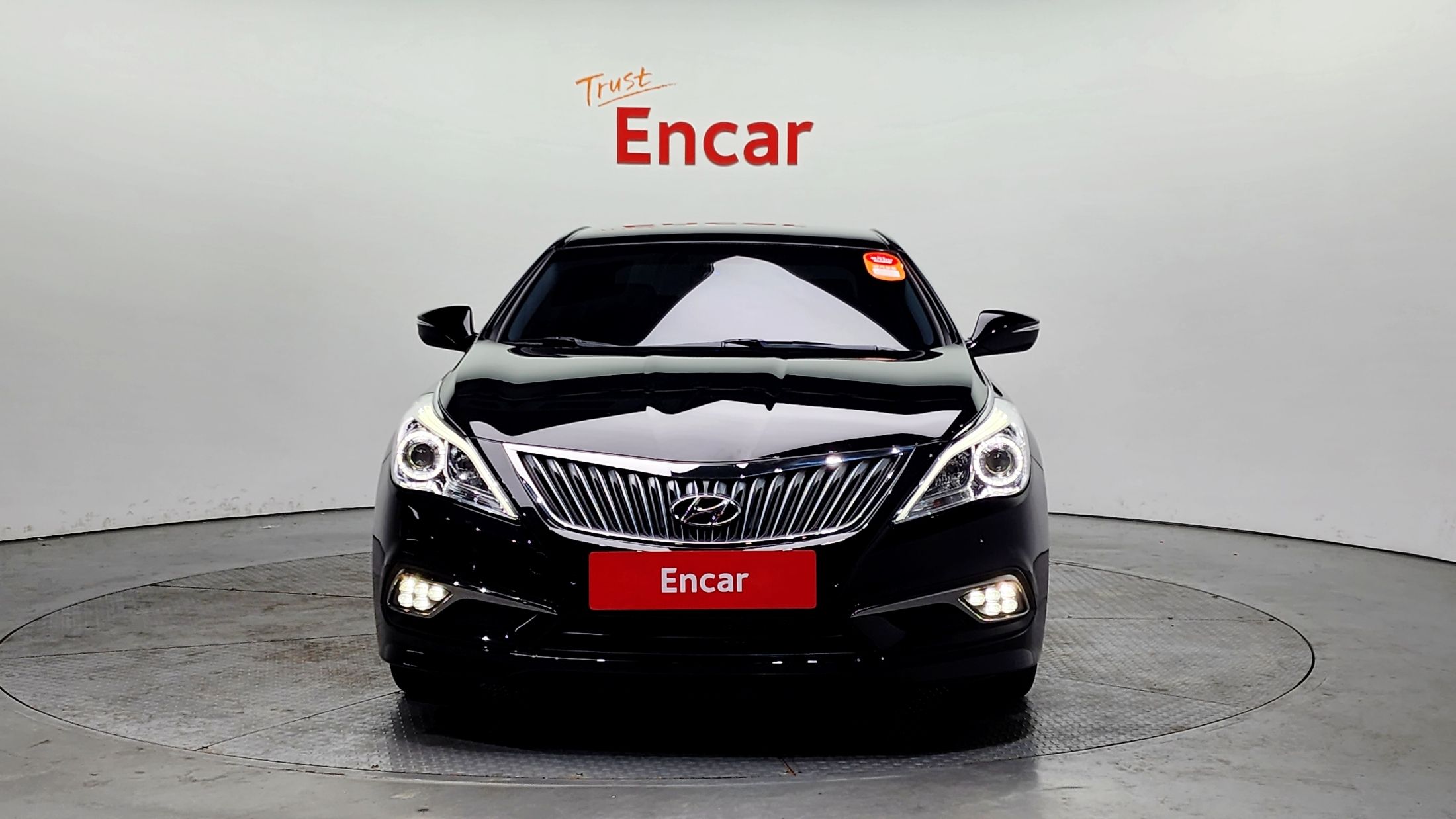 HYUNDAI GRANDEUR HG 2016
