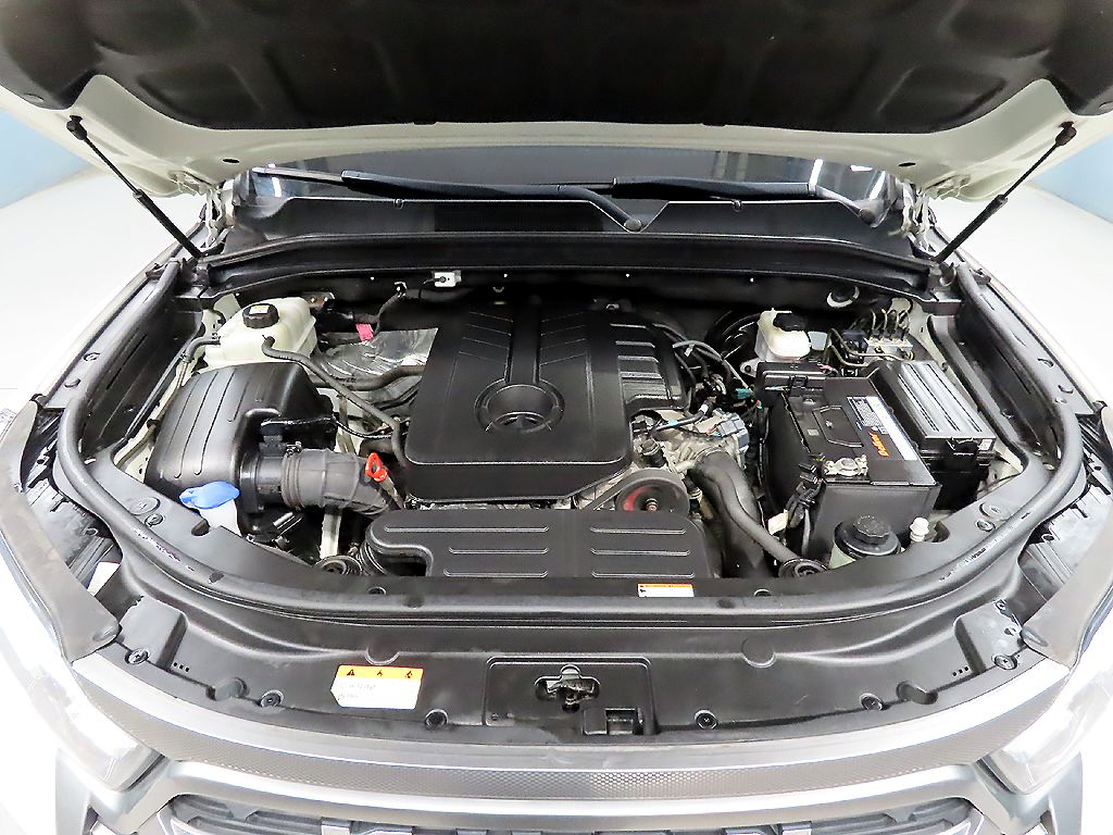 SSANGYONG REXTON SPORTS CAR 2021