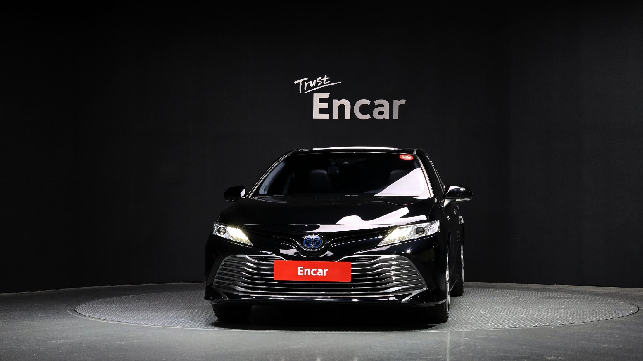 TOYOTA CAMRY XV70 2019