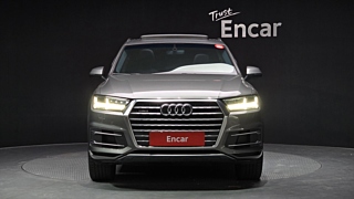 AUDI Q7 4M 2016