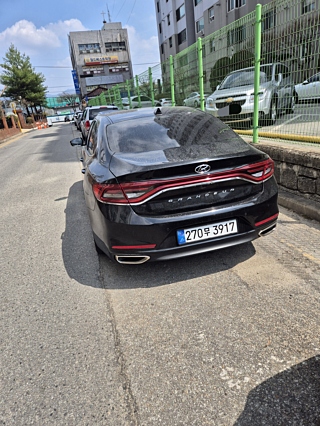 HYUNDAI GRANDEUR IG 2017