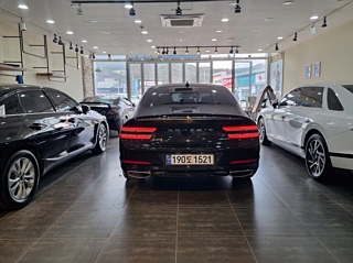 GENESIS G80 RG3 2023