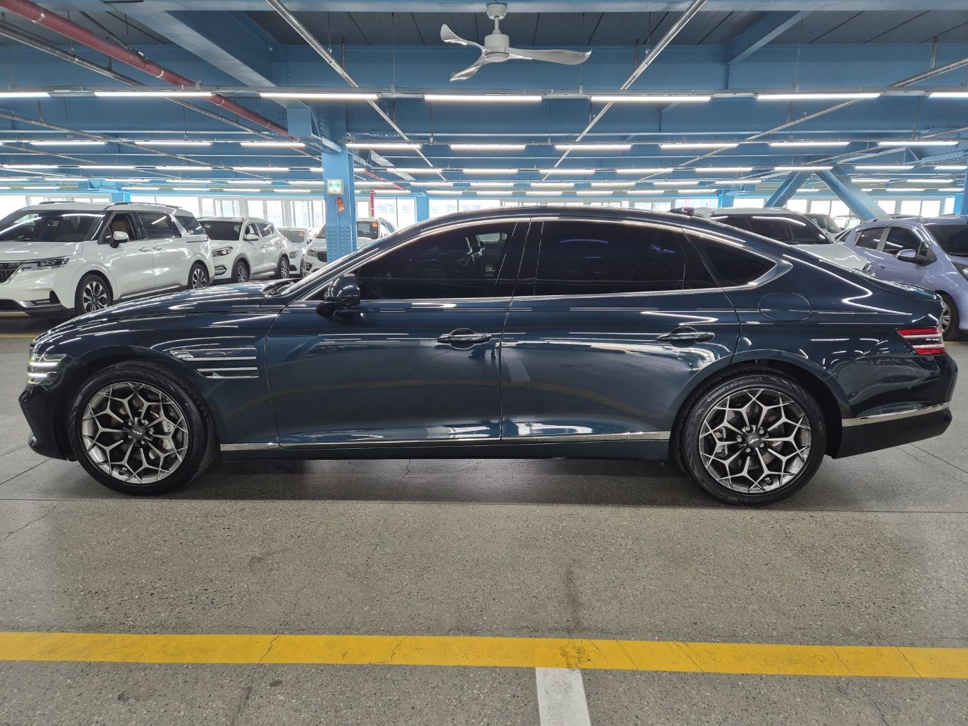 GENESIS G80 RG3 2021