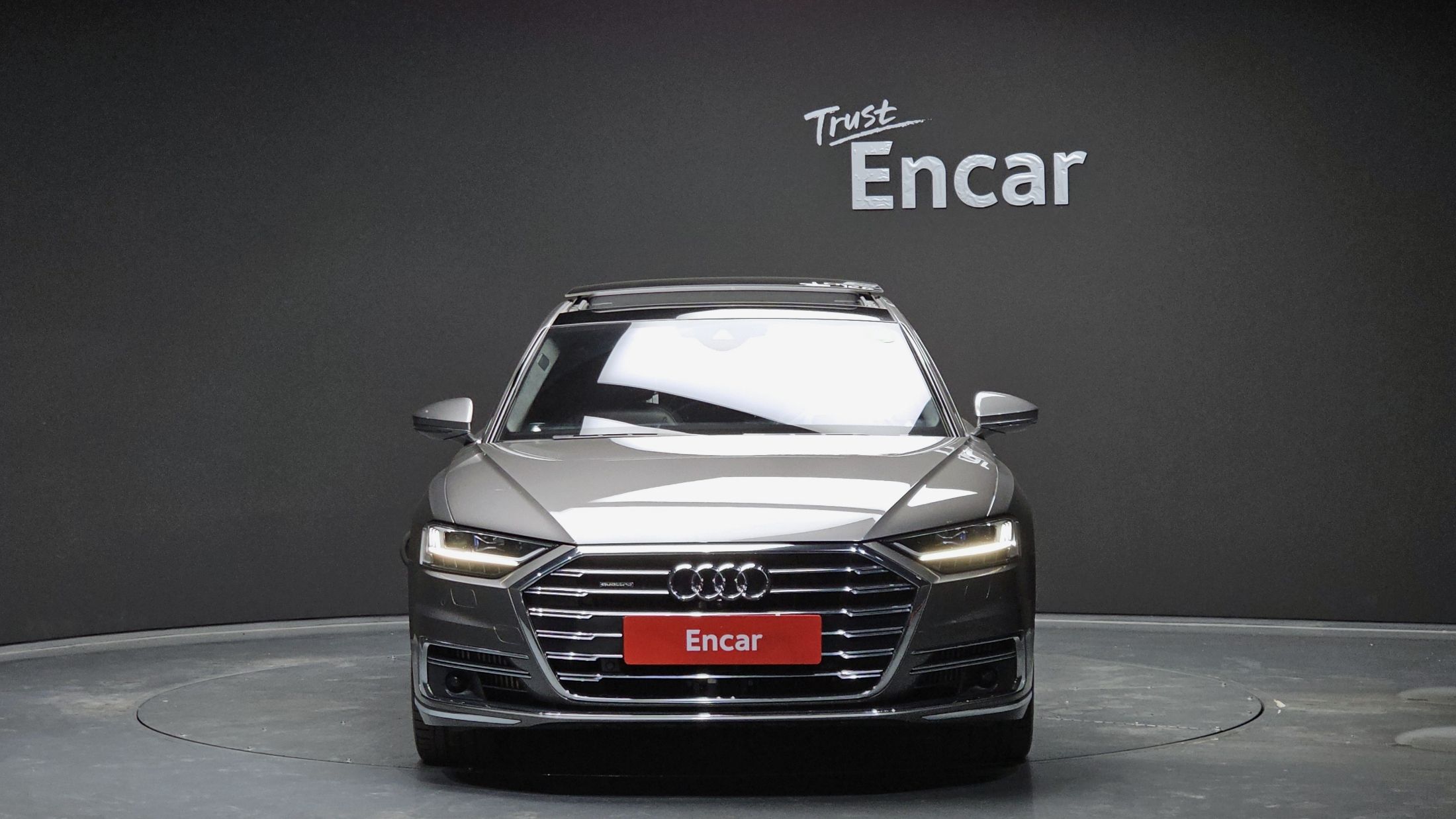 AUDI A8 D5 2021