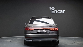 AUDI A8 D5 2021