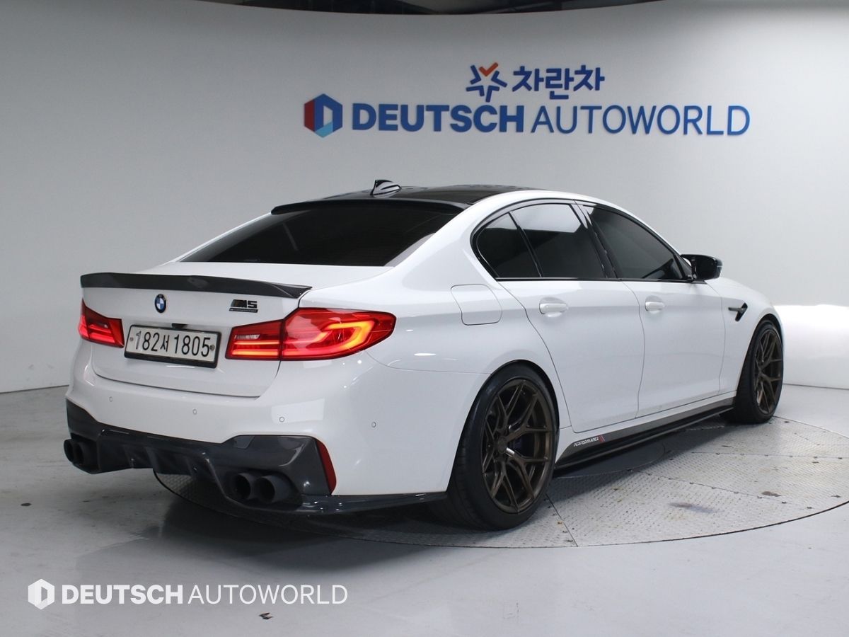 BMW M5 F90