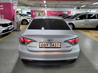 HYUNDAI LF SONATA HYBRID 2016