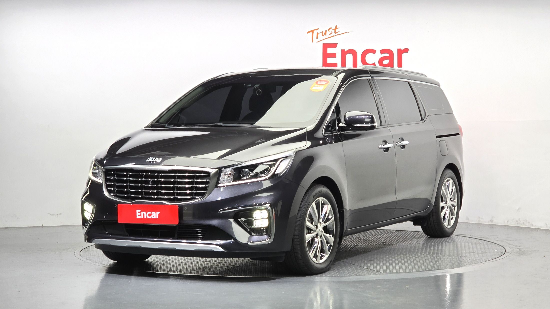 KIA CARNIVAL 2019