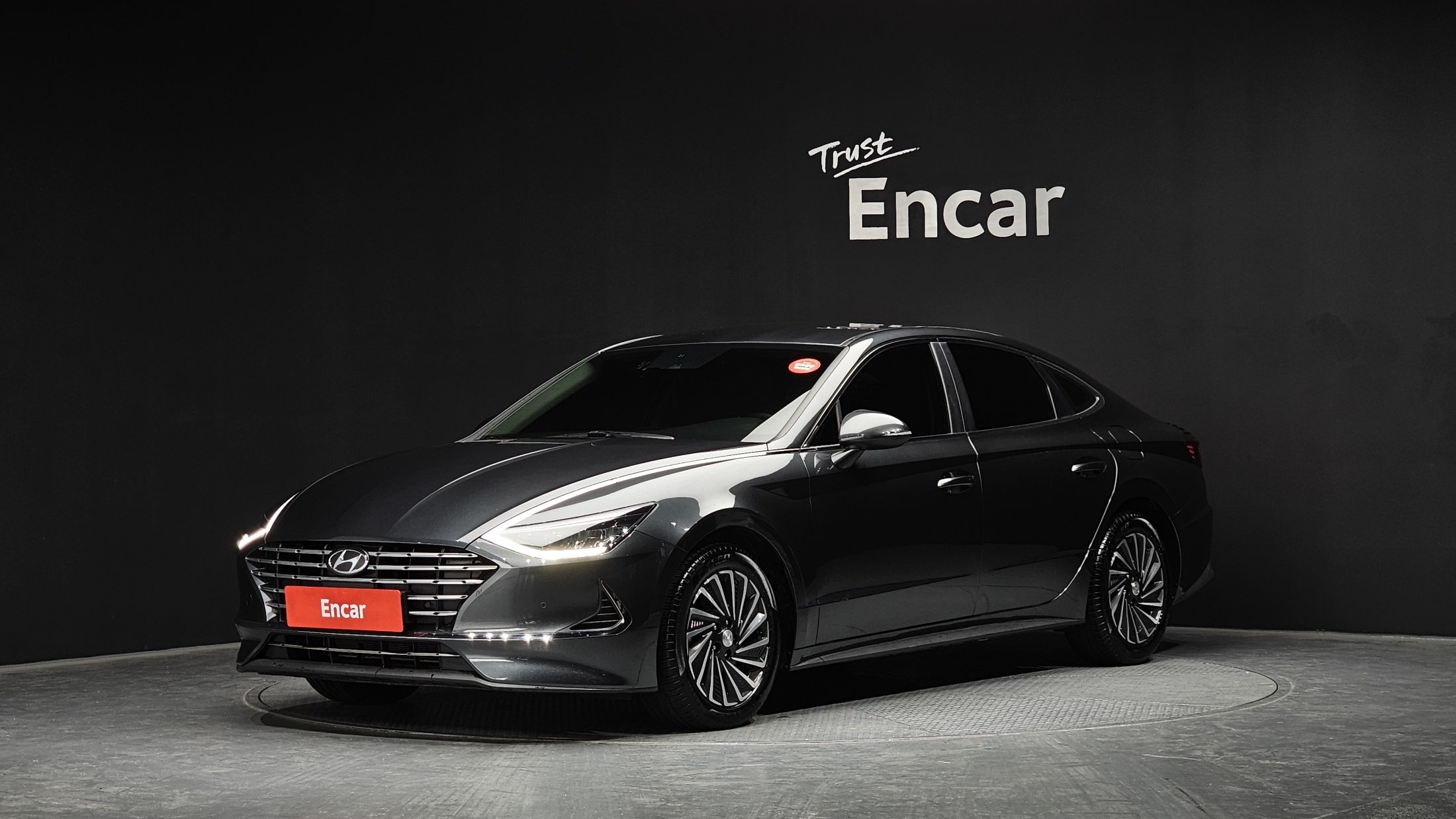 HYUNDAI SONATA HYBRID DN8