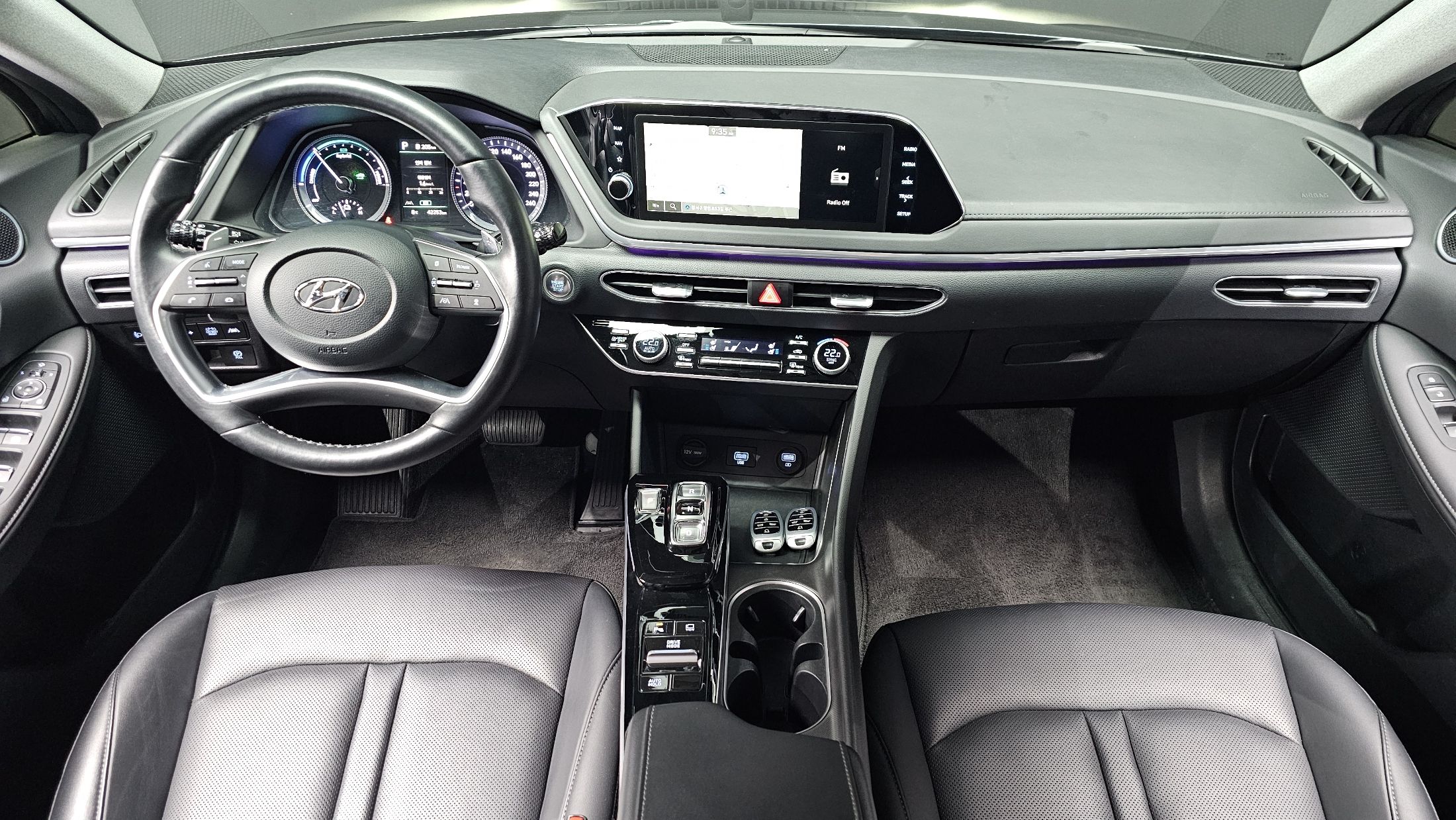 HYUNDAI SONATA HYBRID DN8