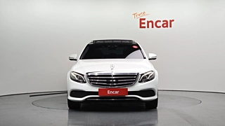 MERCEDES BENZ E-CLASS W213 2020