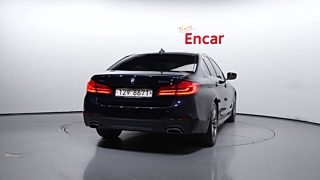 BMW 5-SERIES G30 2018